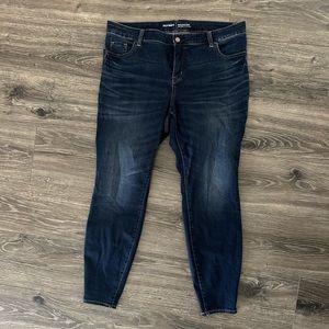 Old Navy Rockstar High Rise Dark Denim Jeans